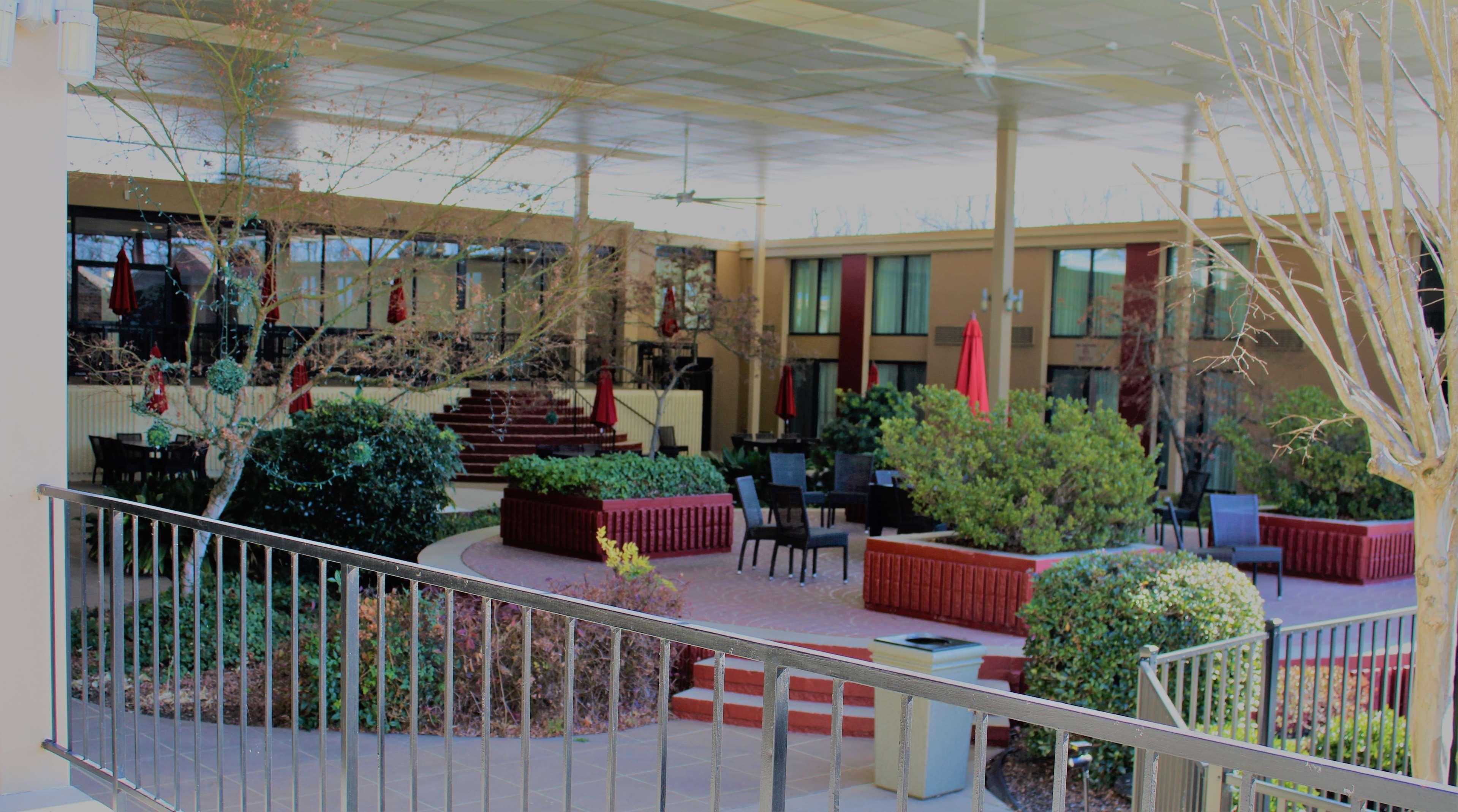 Best Western Plus Burlington Exterior foto