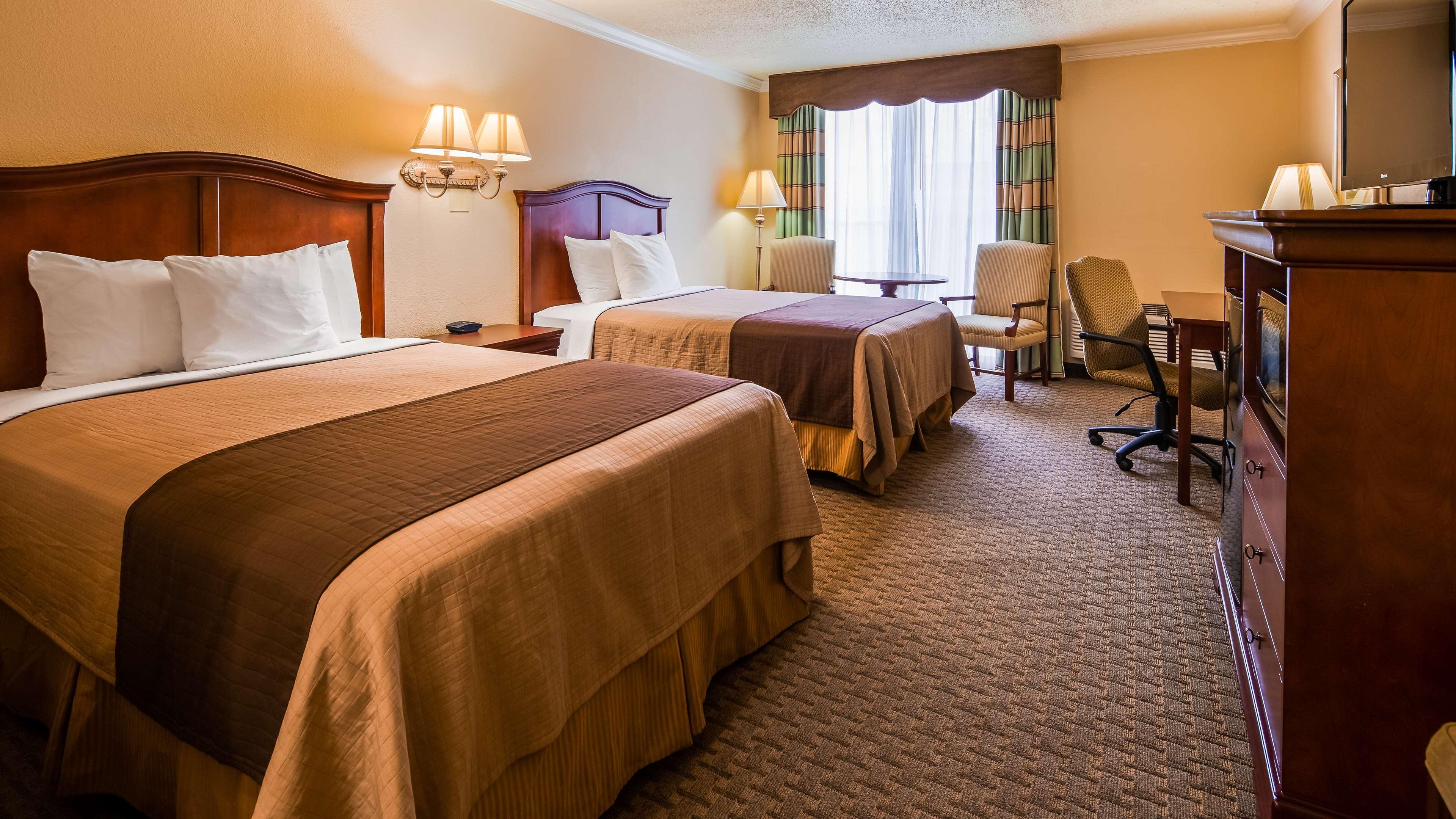 Best Western Plus Burlington Exterior foto