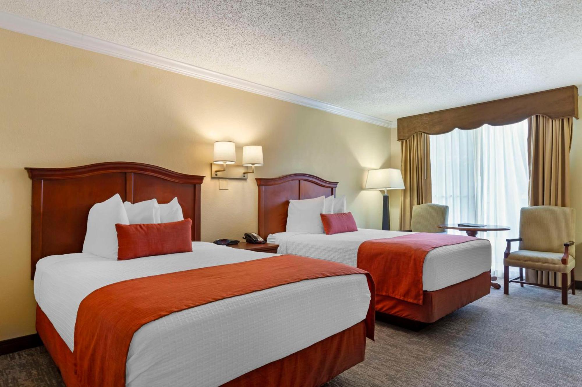 Best Western Plus Burlington Exterior foto