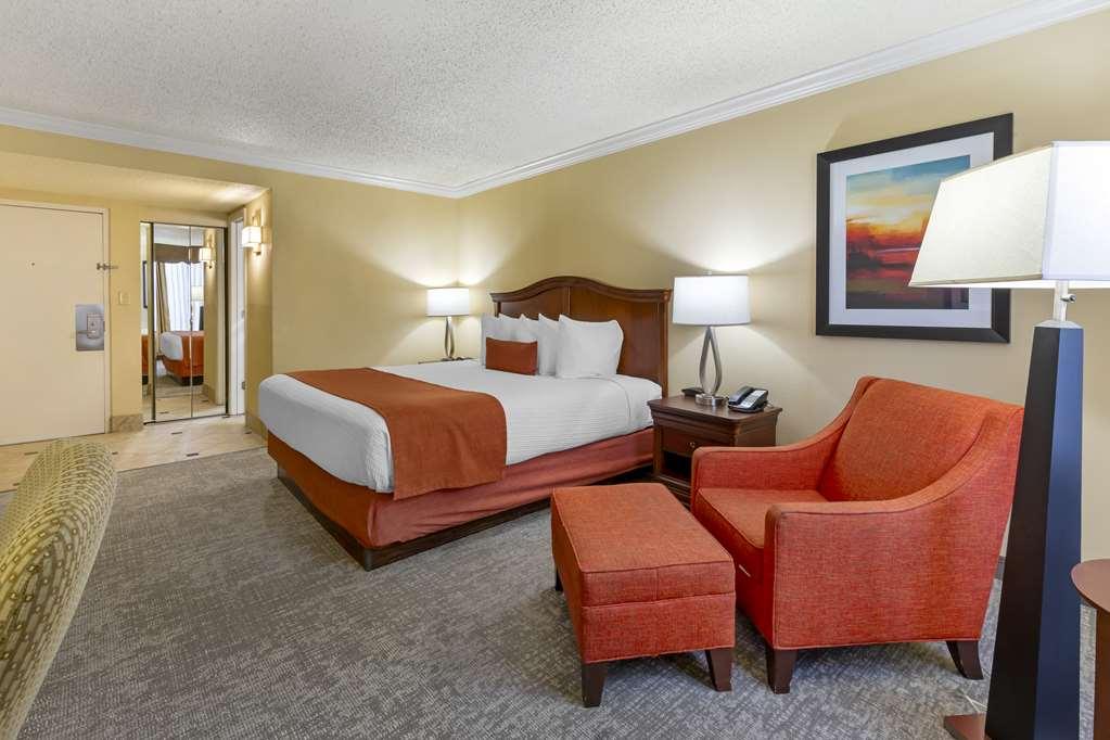 Best Western Plus Burlington Quarto foto