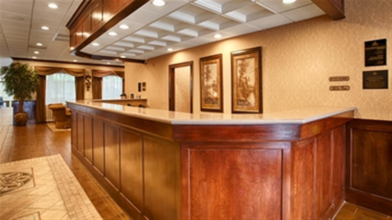 Best Western Plus Burlington Exterior foto