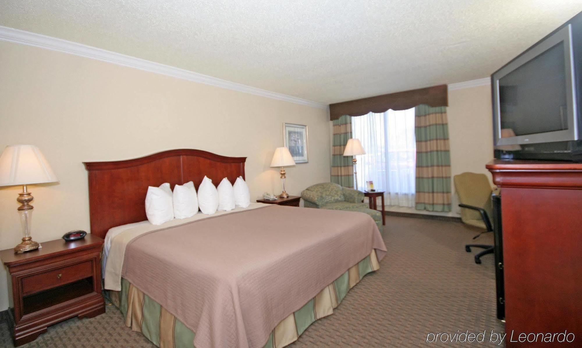 Best Western Plus Burlington Exterior foto